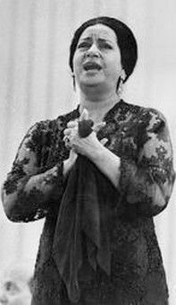 Oum Kalthoum Ou Oum Kalsoum Petition to stop beyonce from using oum kalthoum snippets in her performances. smc centerblog